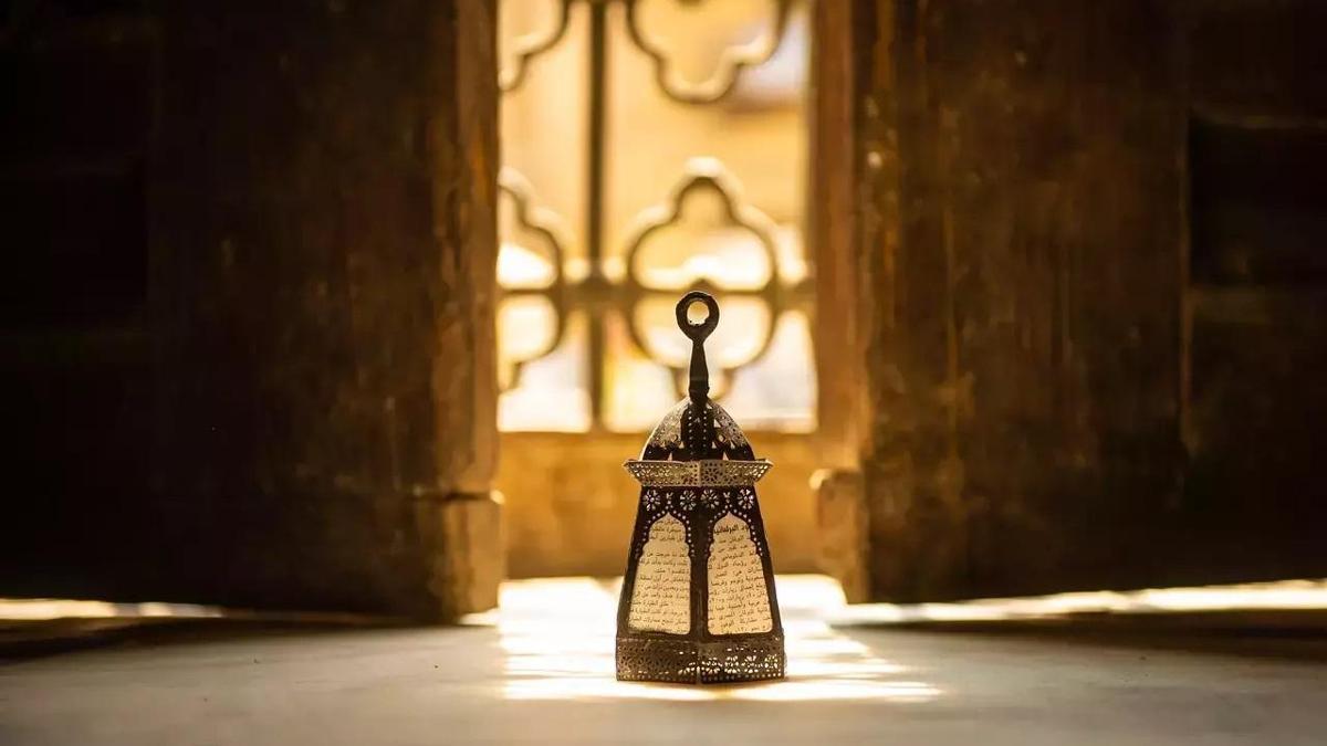 2025 Berat Kandili Ne Zaman? Berat Gecesi Hangi gün ve Saat Kaçta? 2025 Diyanet