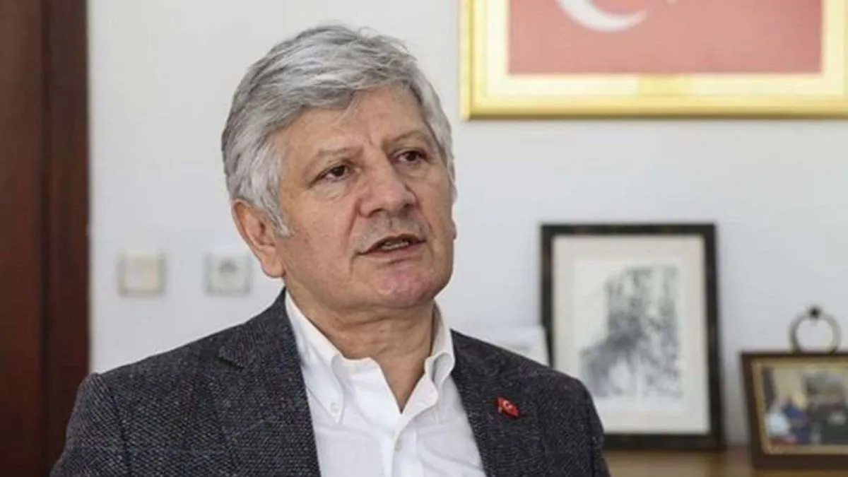SBÜ Rektörü Prof. Dr. Kemalettin Aydın, personelden özür diledi